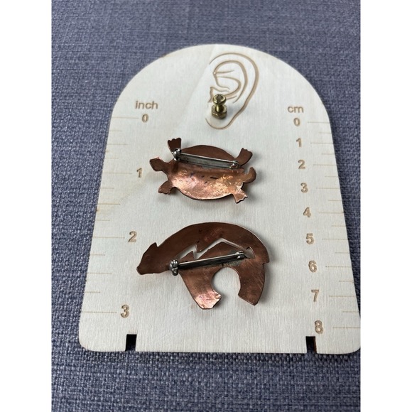 Navajo Stamped Copper Spirit Bear & Turtle Lapel Fetish Pin Brooch - Picture 6 of 12